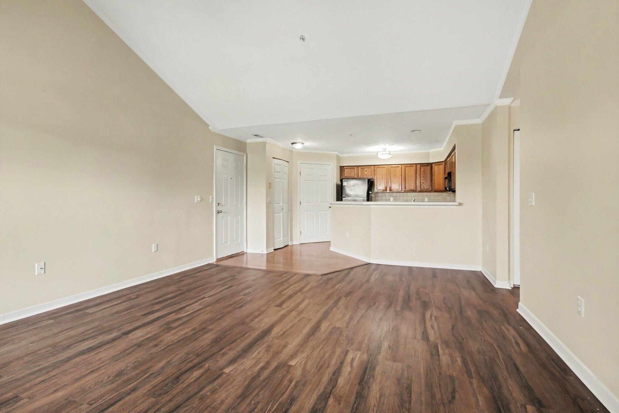 1579 Oakfield Drive