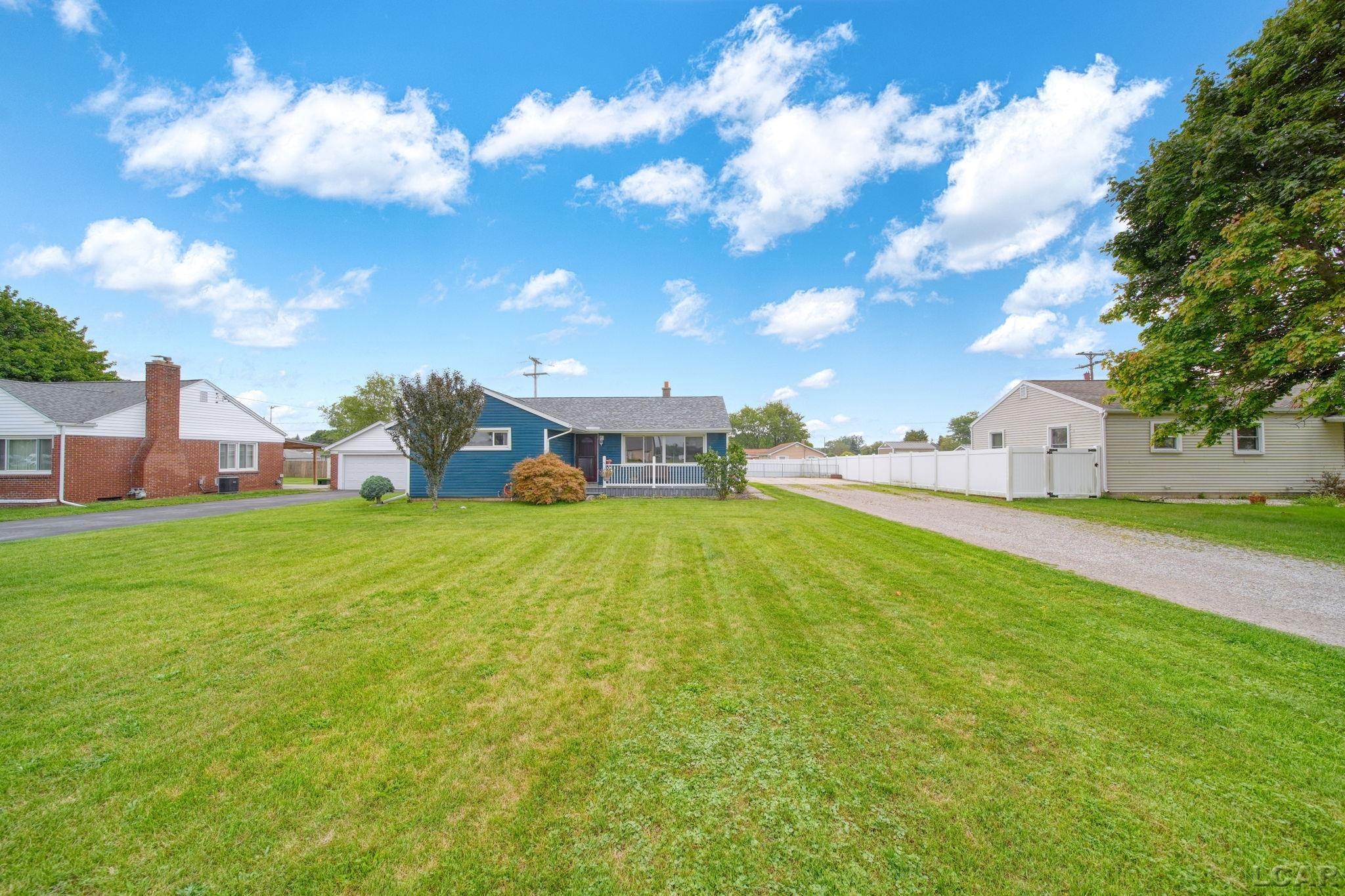 2975 Airport Road