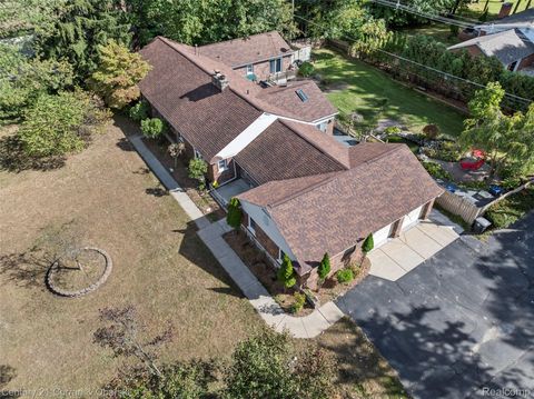 32525 6 Mile Road Livonia City MI 48152