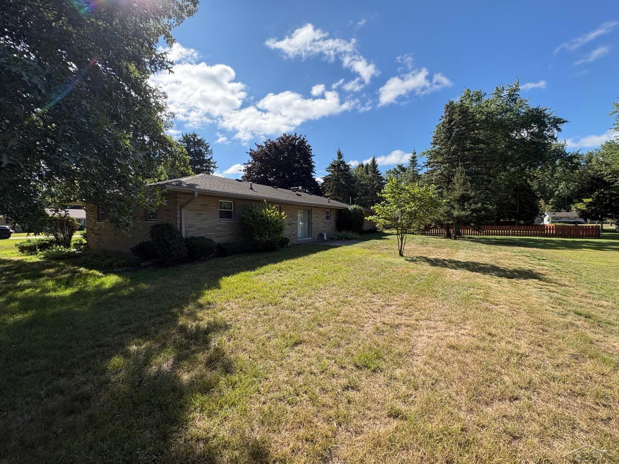 3055 W Navaho Trail Drive