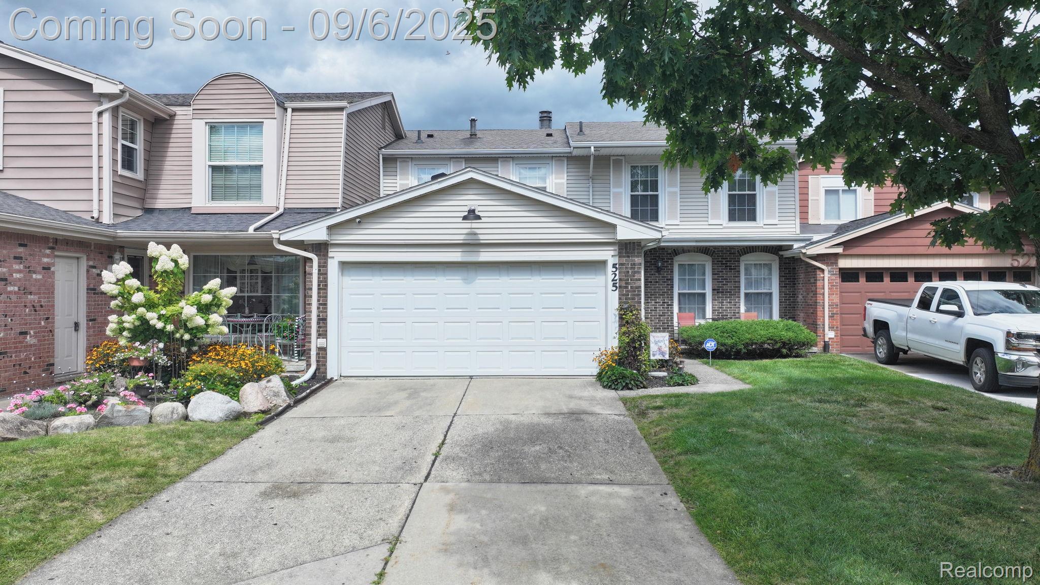 525 Parke Court