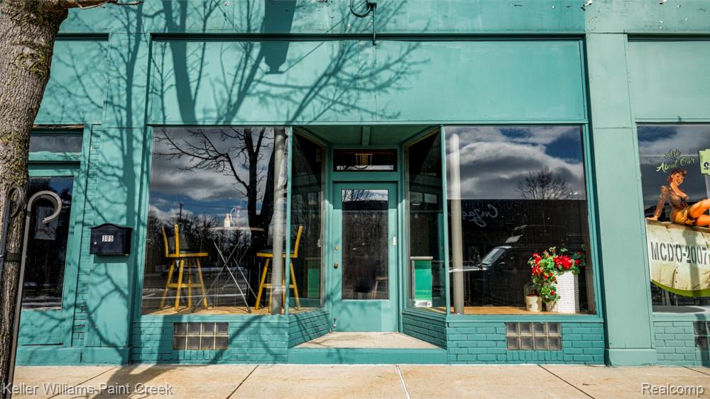 301 E Midland Street