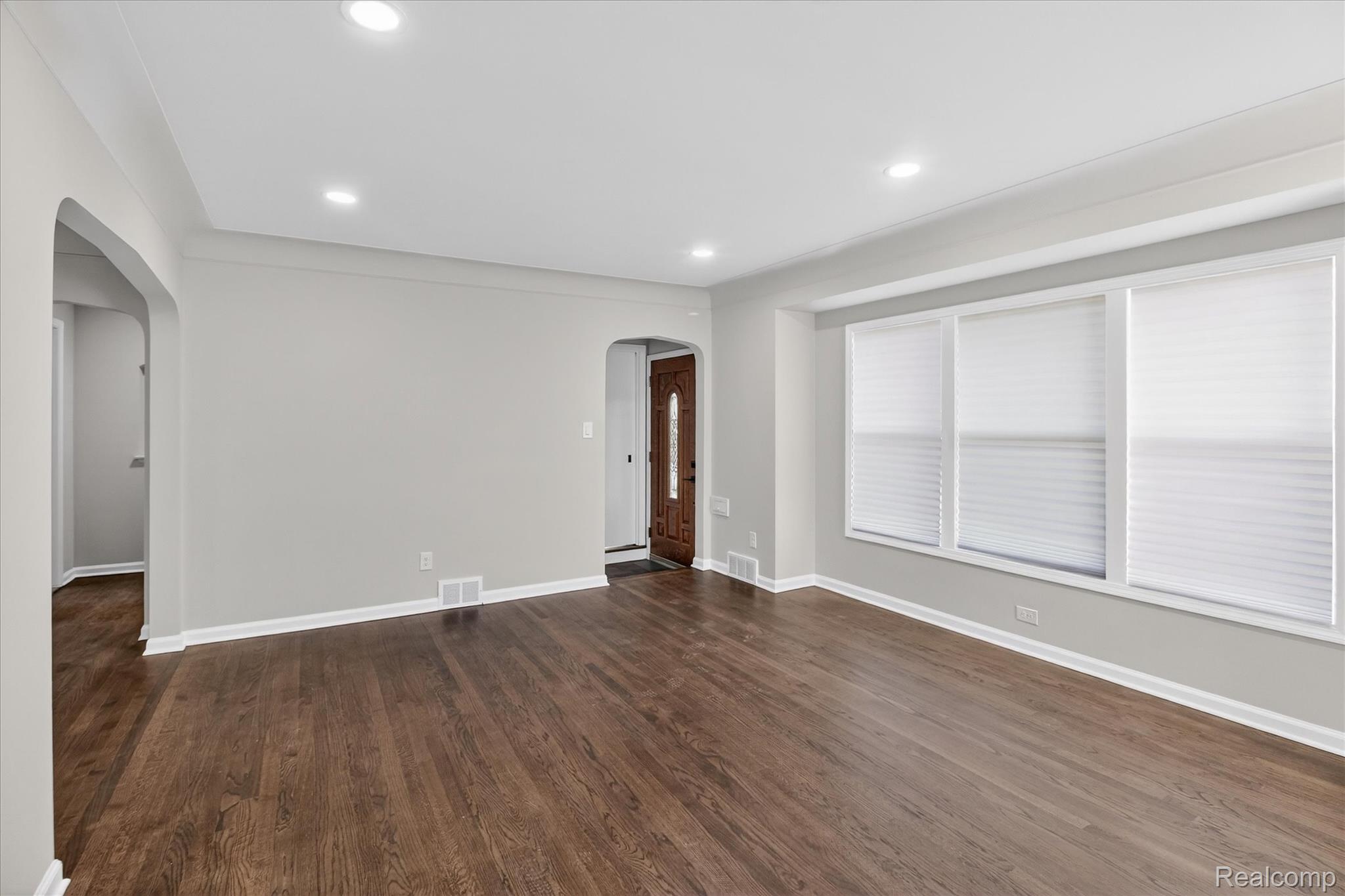 1909 S Trenton Drive