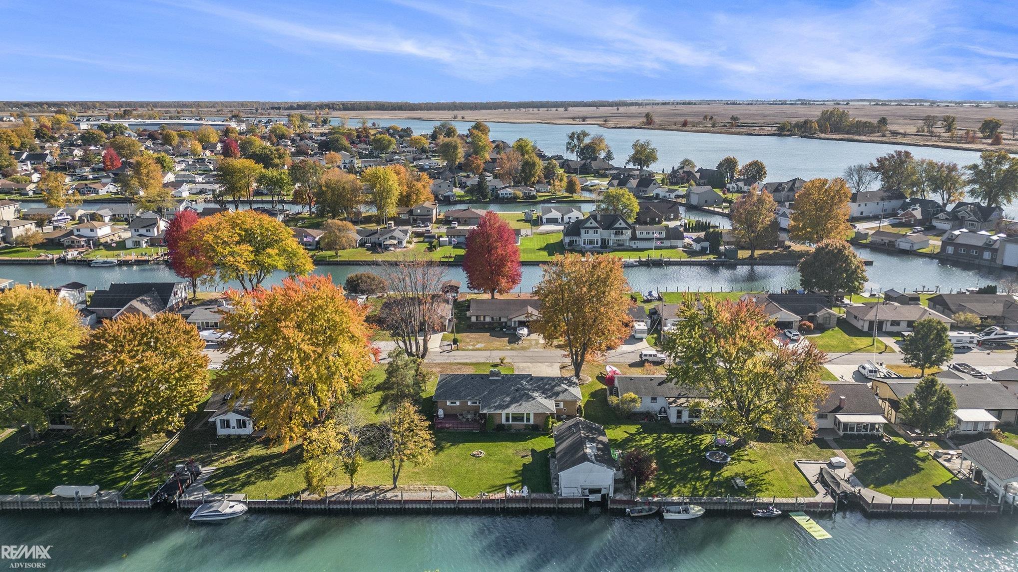 7284 Cardinal Street