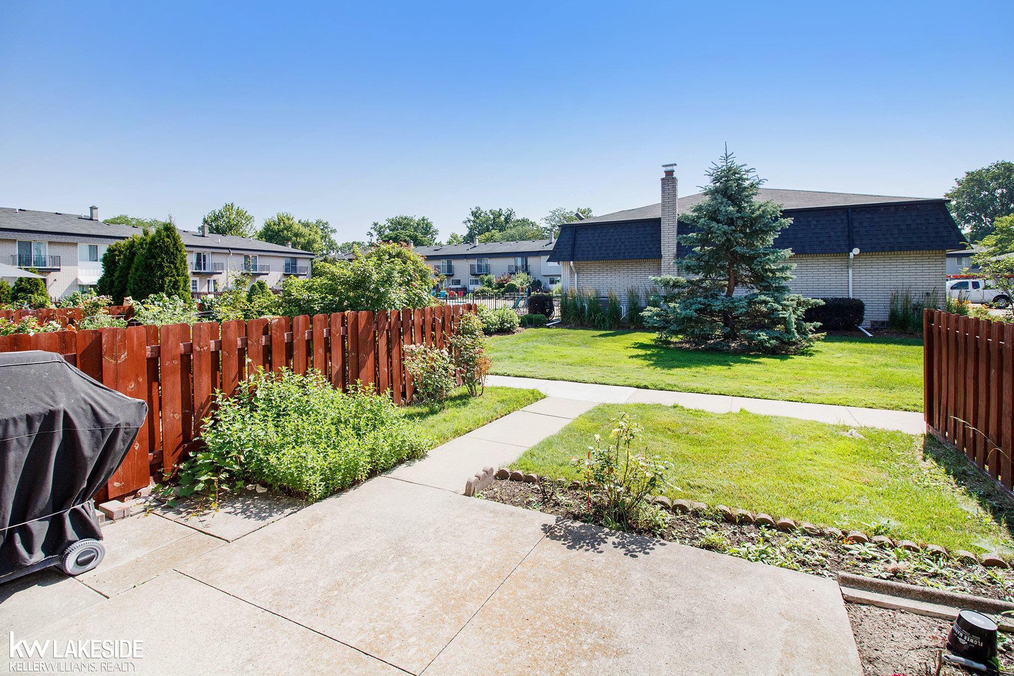 28306 Universal Drive