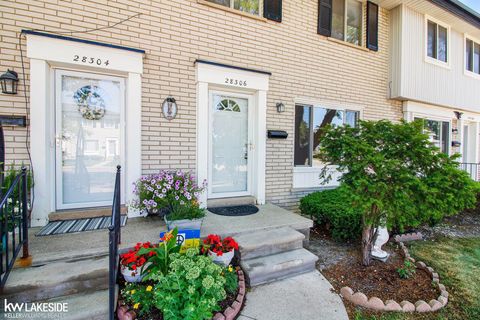 28306 Universal Drive Warren City MI 48092