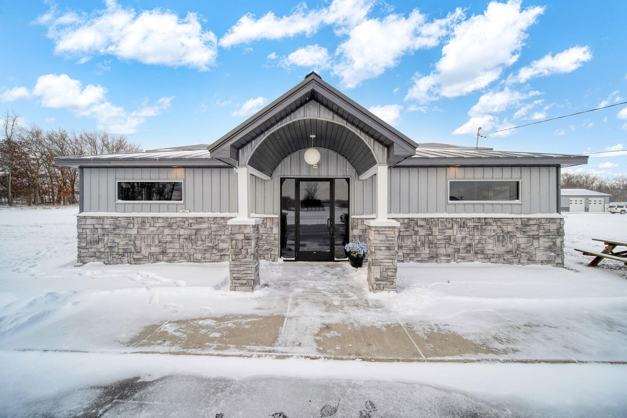 9486 S Meridian Road