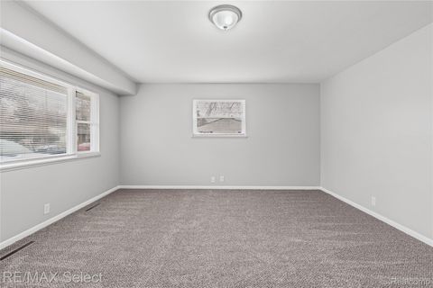 Tiny photo for 2806 Epsilon Trail, Flint City, MI 48506 (MLS # 20261021680)
