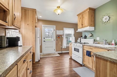 Tiny photo for 325 W Burr Oak Street, Centreville Village, MI 49032 (MLS # 62026013497)