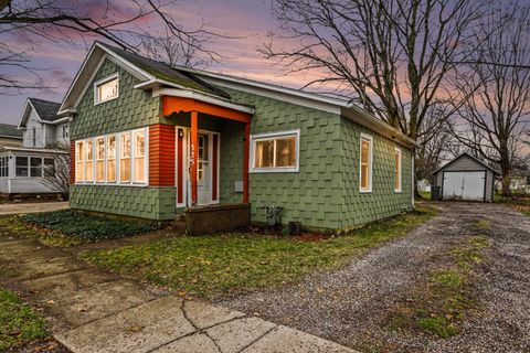 Tiny photo for 325 W Burr Oak Street, Centreville Village, MI 49032 (MLS # 62026013497)