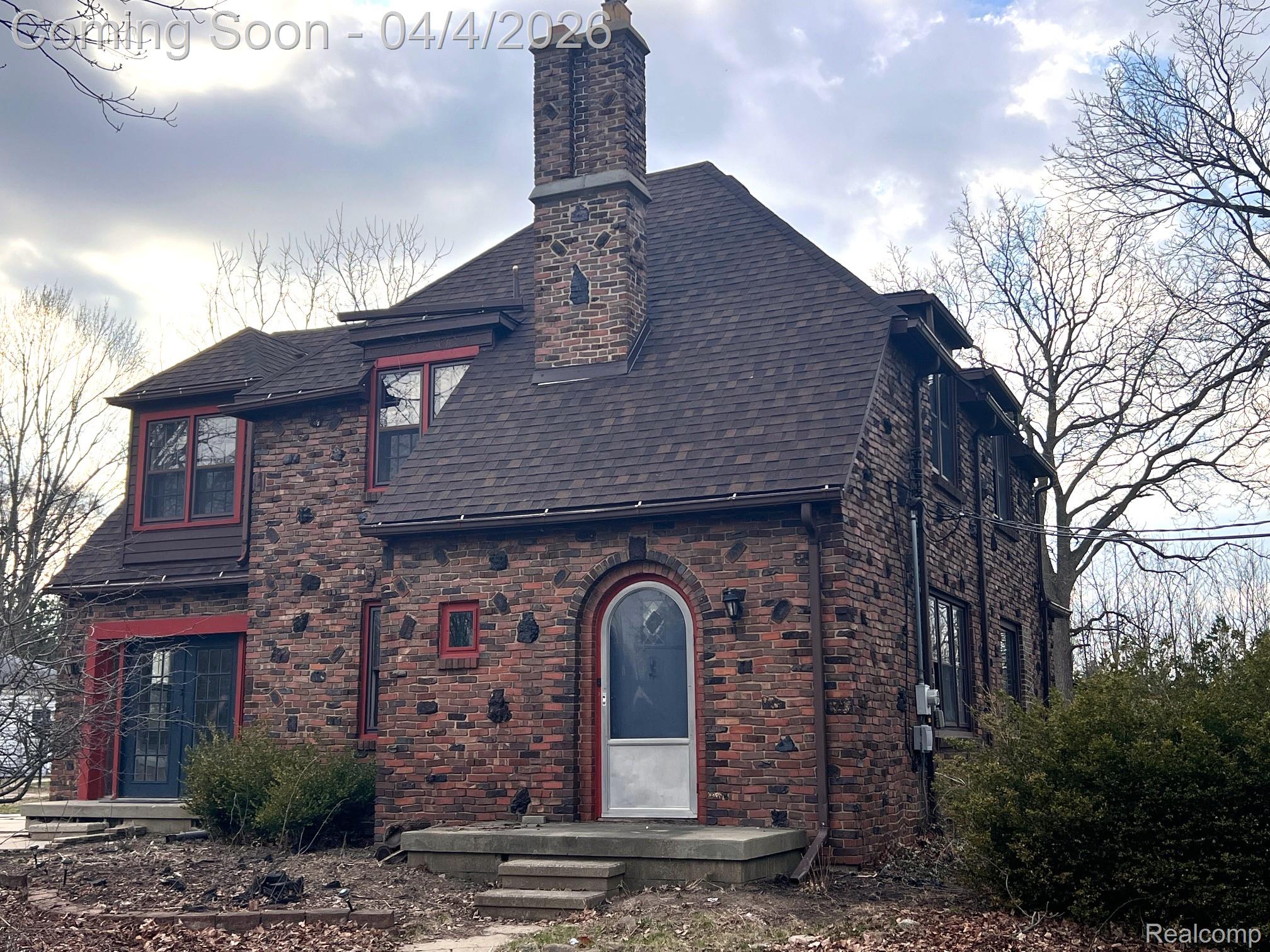 1502 M-52 Highway S