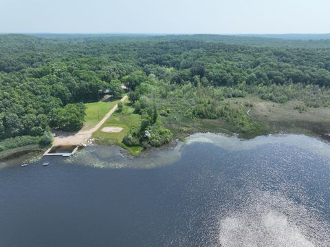 6458 Richardson Road Road Hamburg Township MI 48843