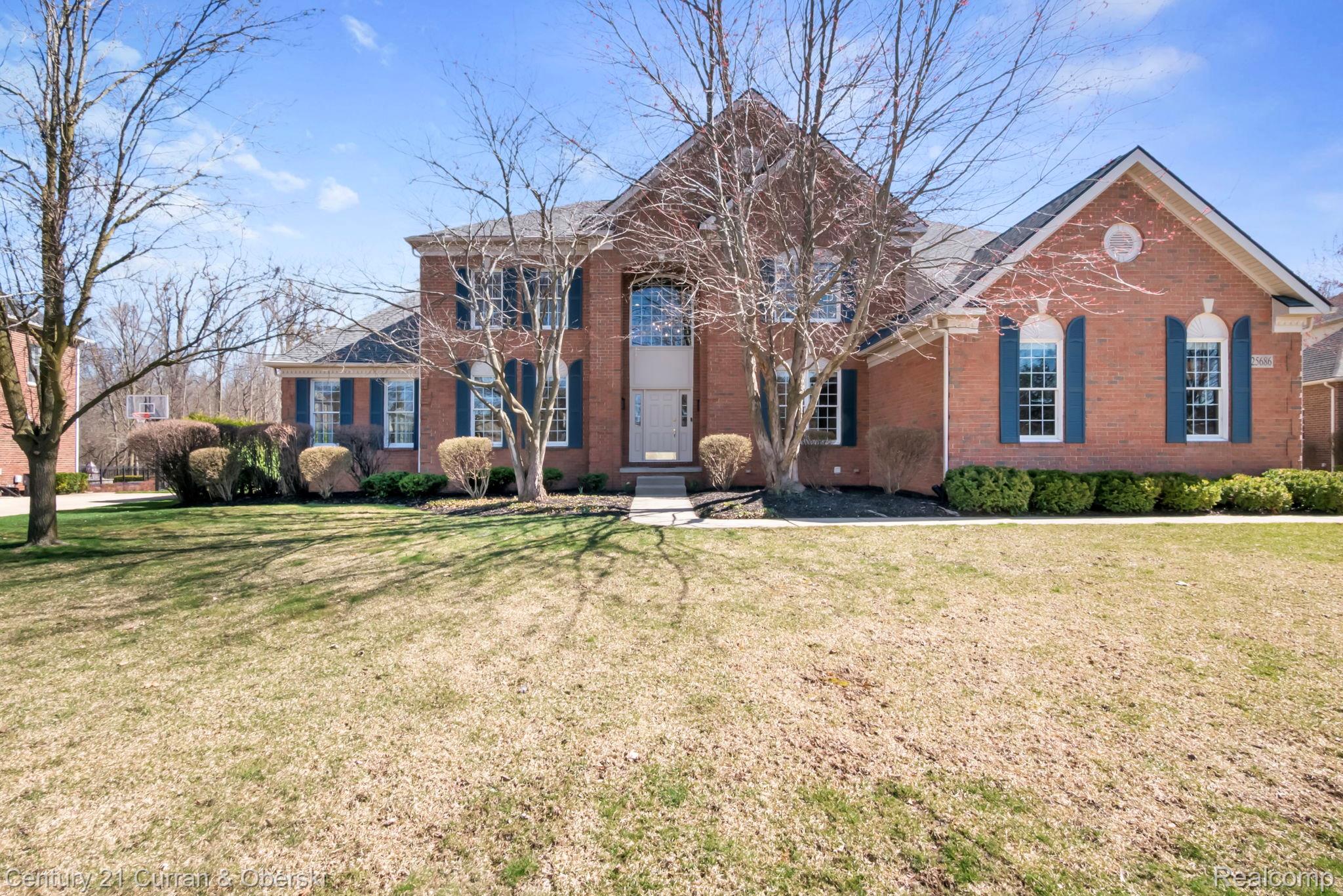 25686 Shoreline Drive