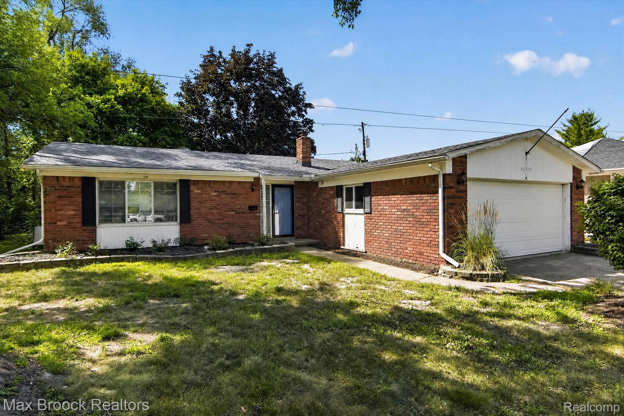 42459 Postiff Avenue