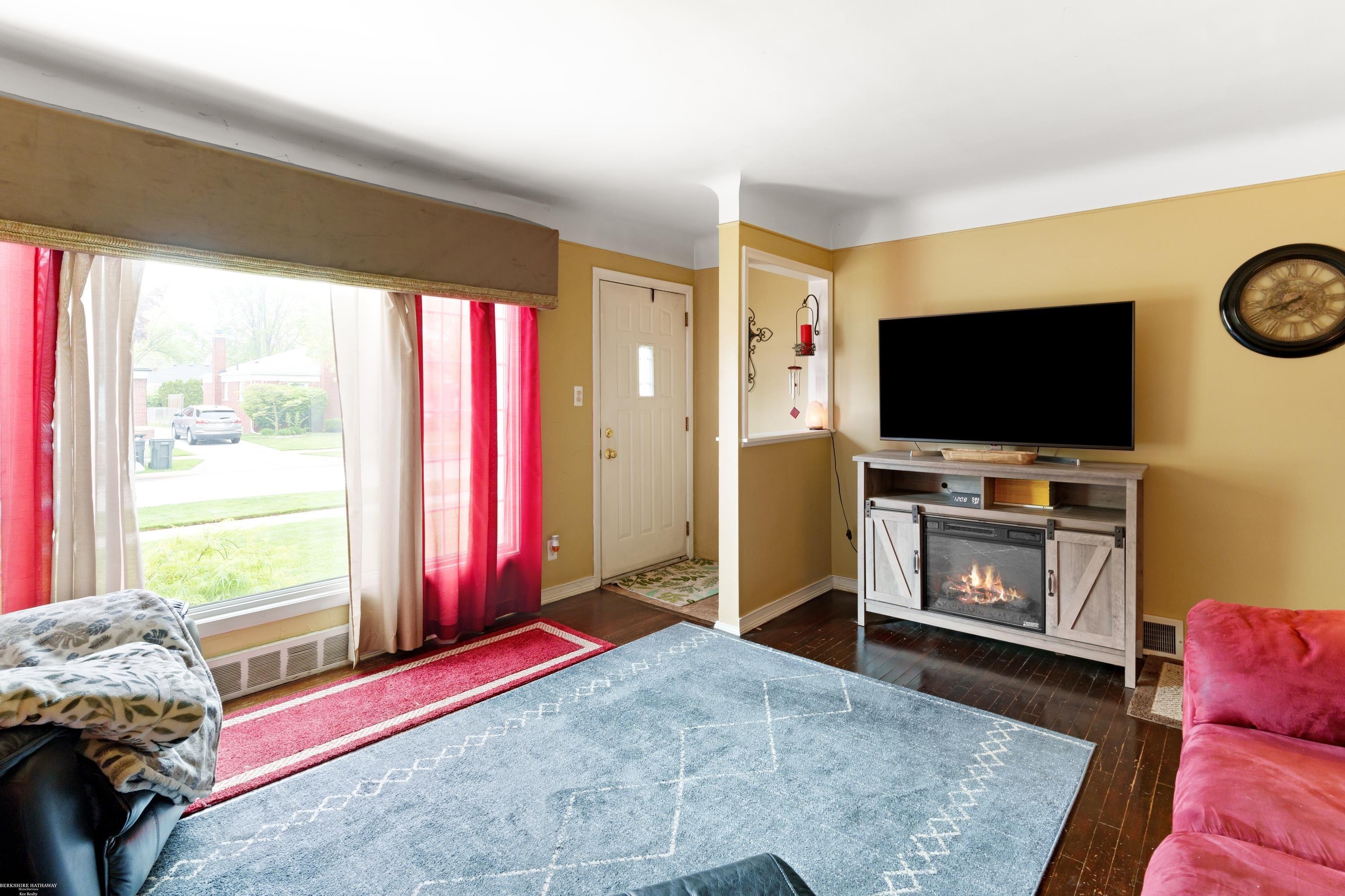 22118 Love Street