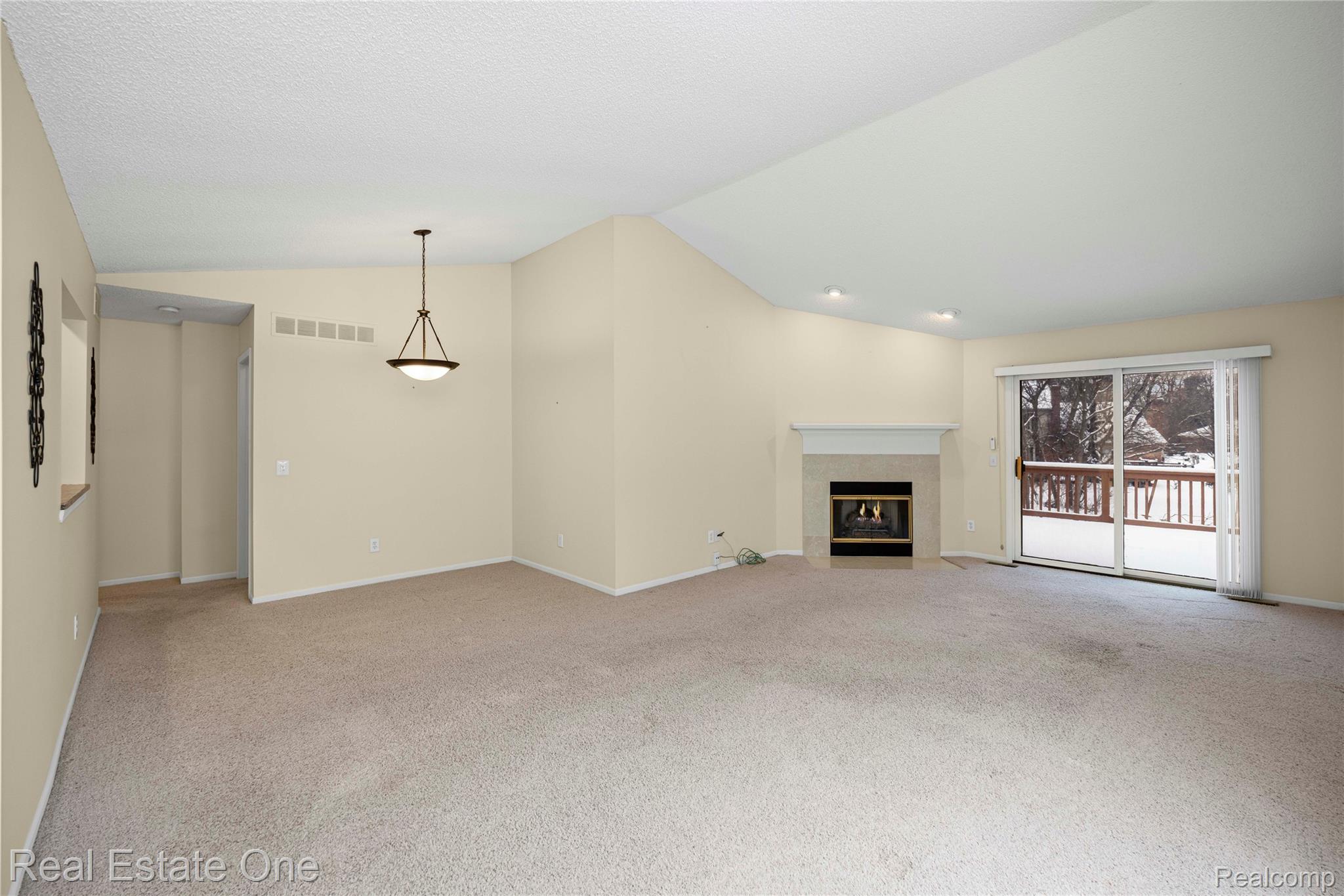 35575 Lone Pine Lane