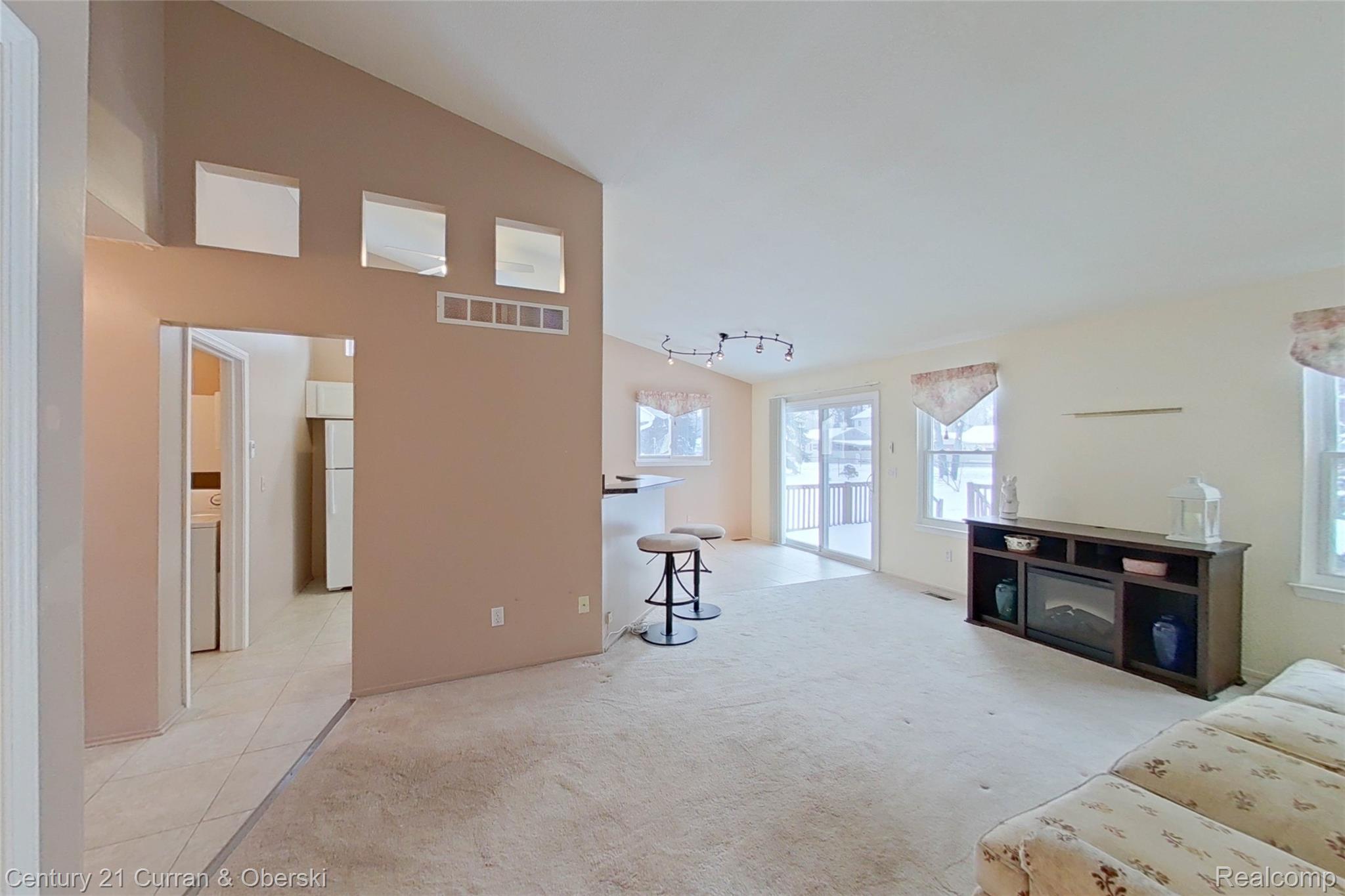 37257 Amhurst Drive 28