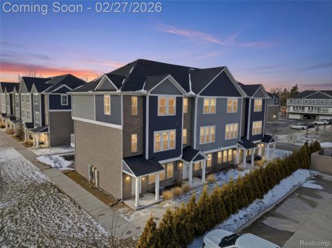 5904 Square Lake Court Troy City MI 48085