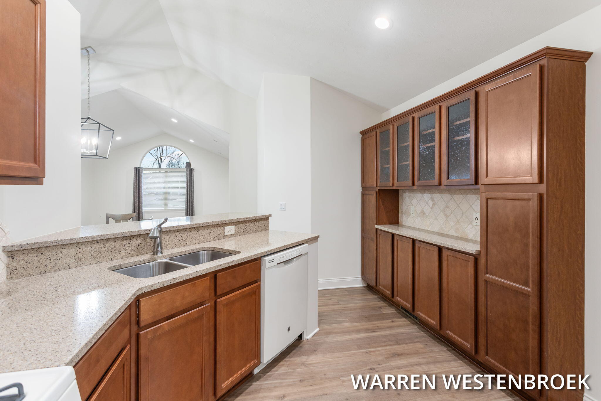 1213 Riverview Drive