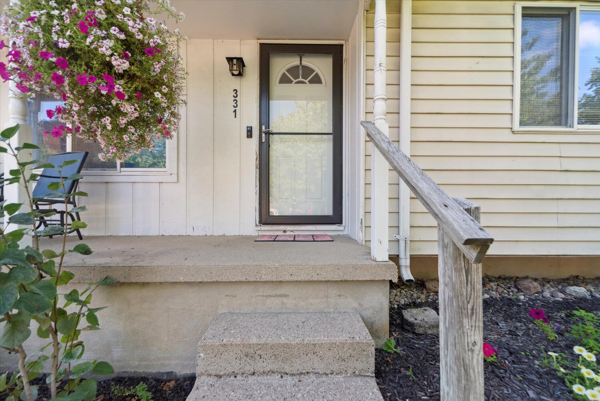 331 Scarlett Oak Lane