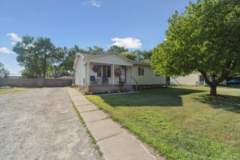 331 Scarlett Oak Lane Perry City MI 48872