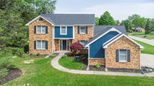 9359 LOCHMOOR DR, DAVISON, MI 48423 - Image 0639d0b3897e09f5dbf2ae5552fd3f45/3368986916
