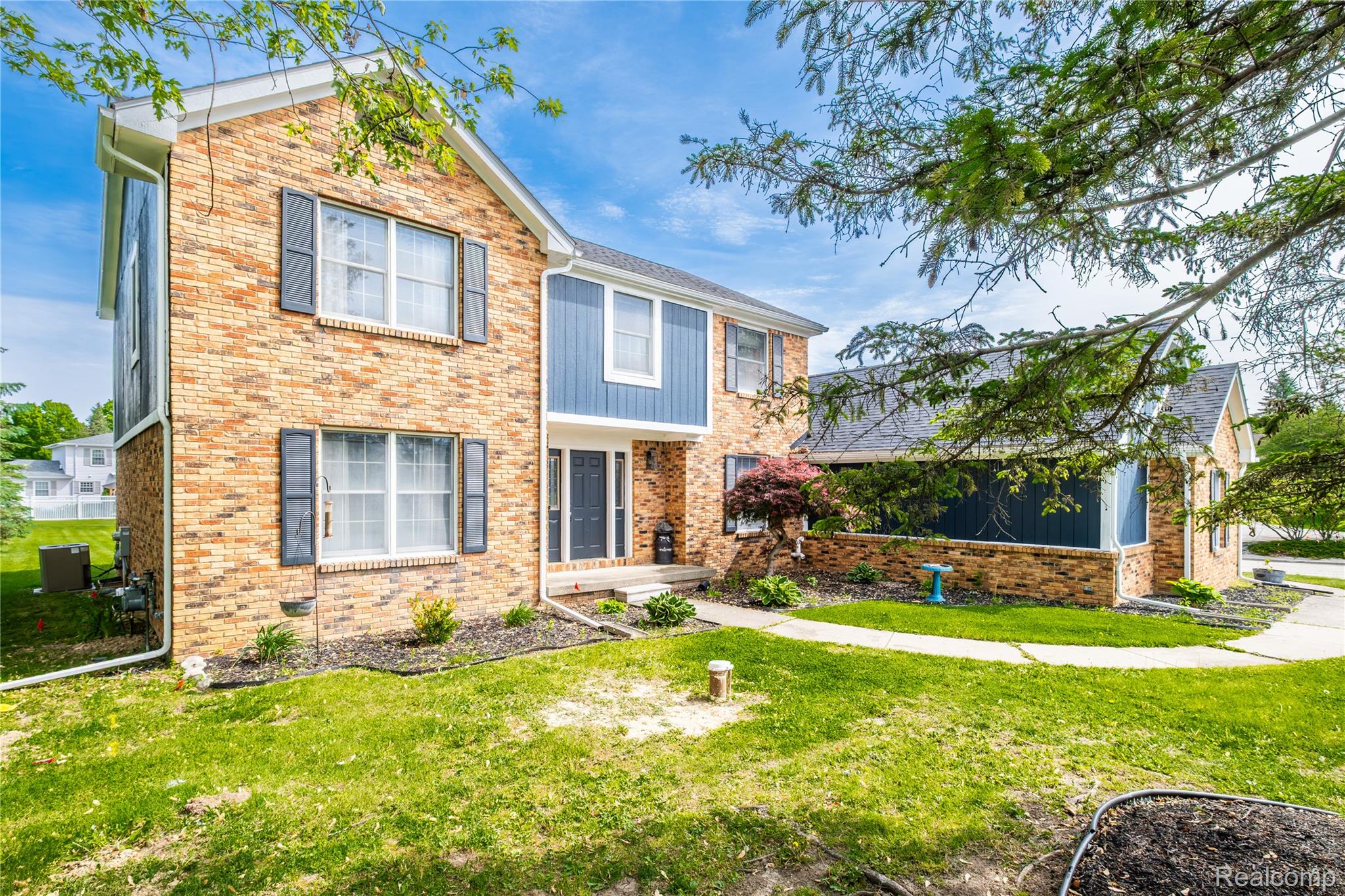 9359 Lochmoor Drive