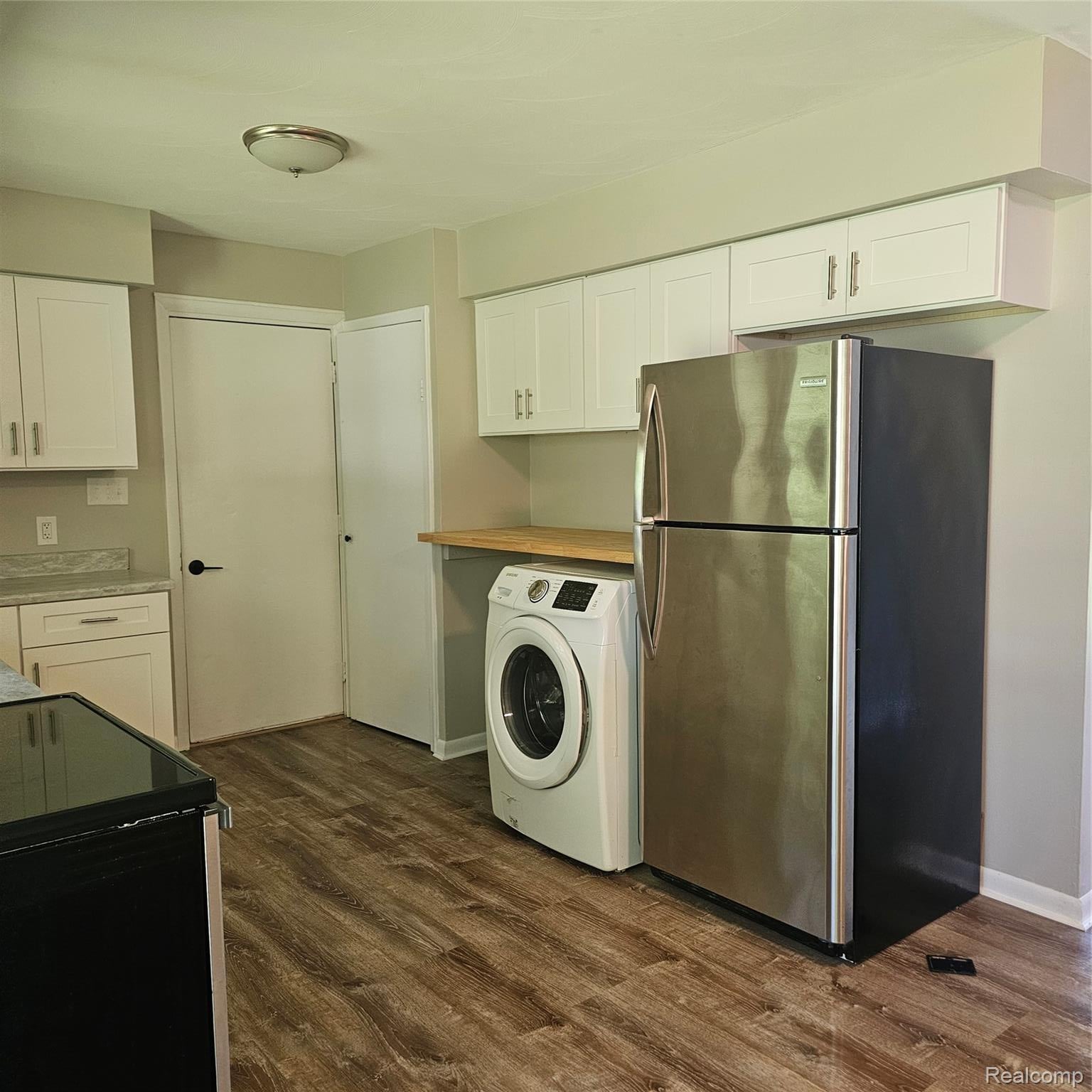2931/2935 Spring Hill Drive