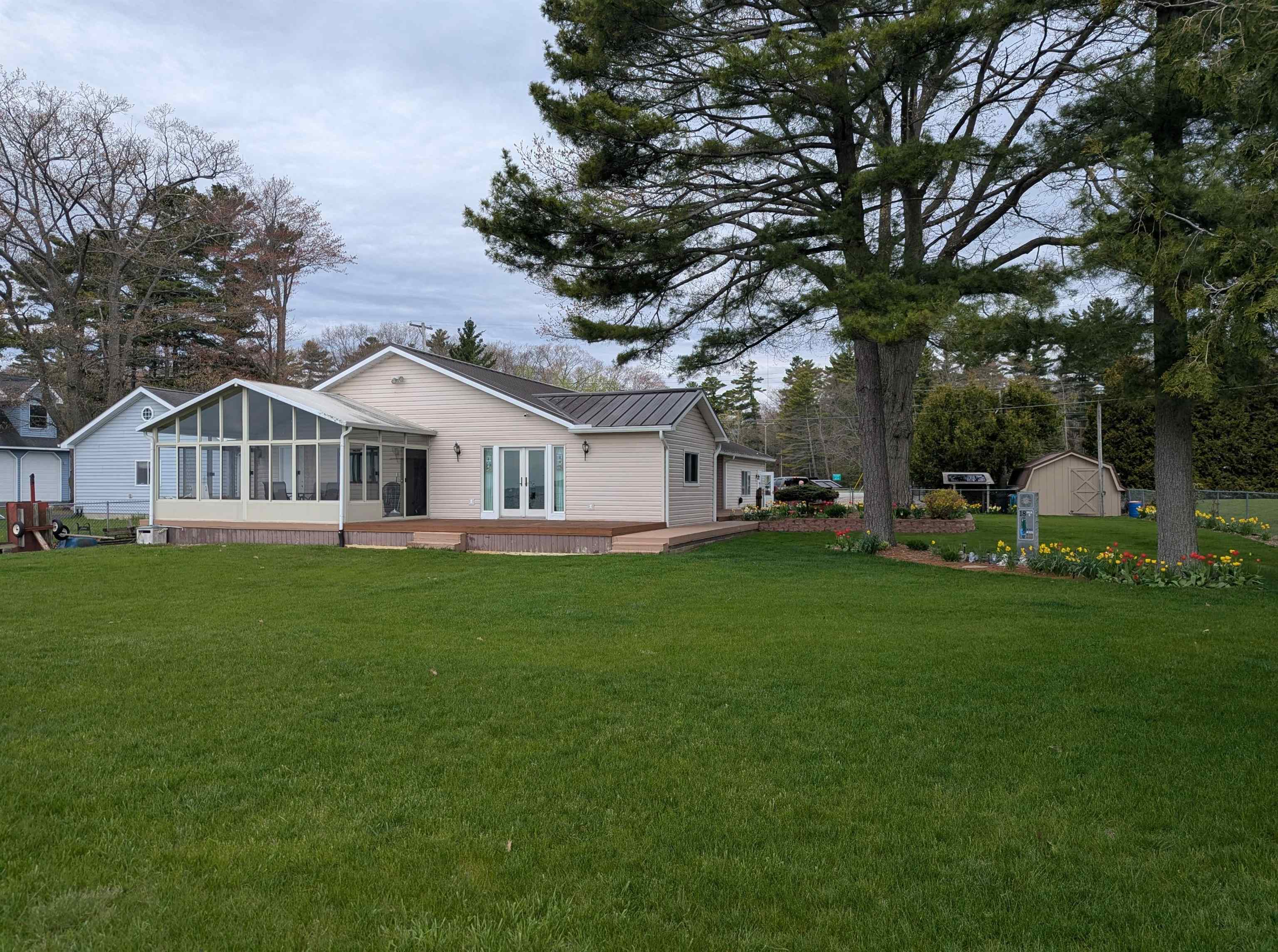 488 N Huron Road