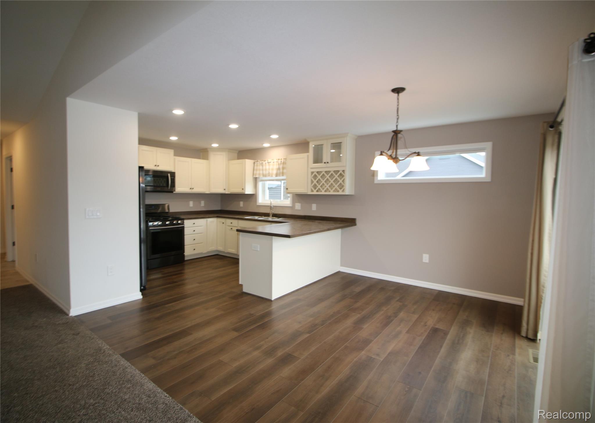 4456 Point Charities Avenue