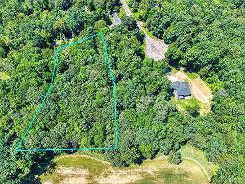 5663 Iosco Mountain Road Iosco Township MI 48137