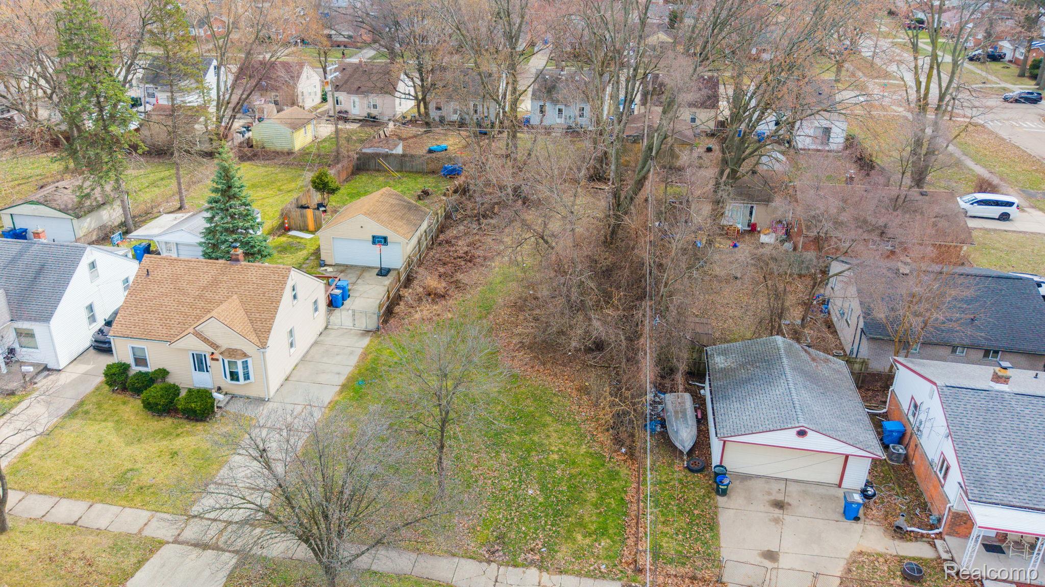 24759 Hopkins Street