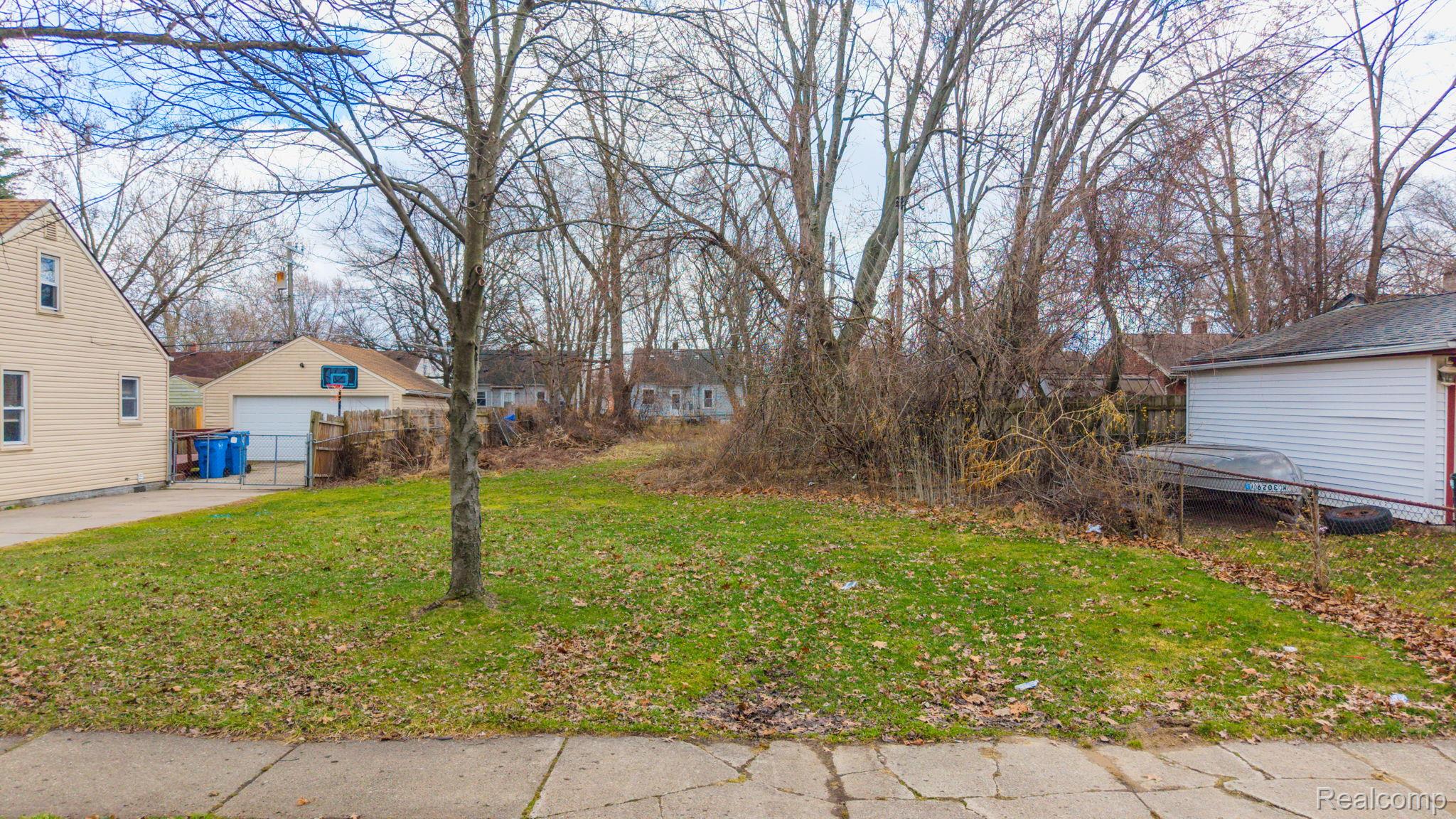 24759 Hopkins Street