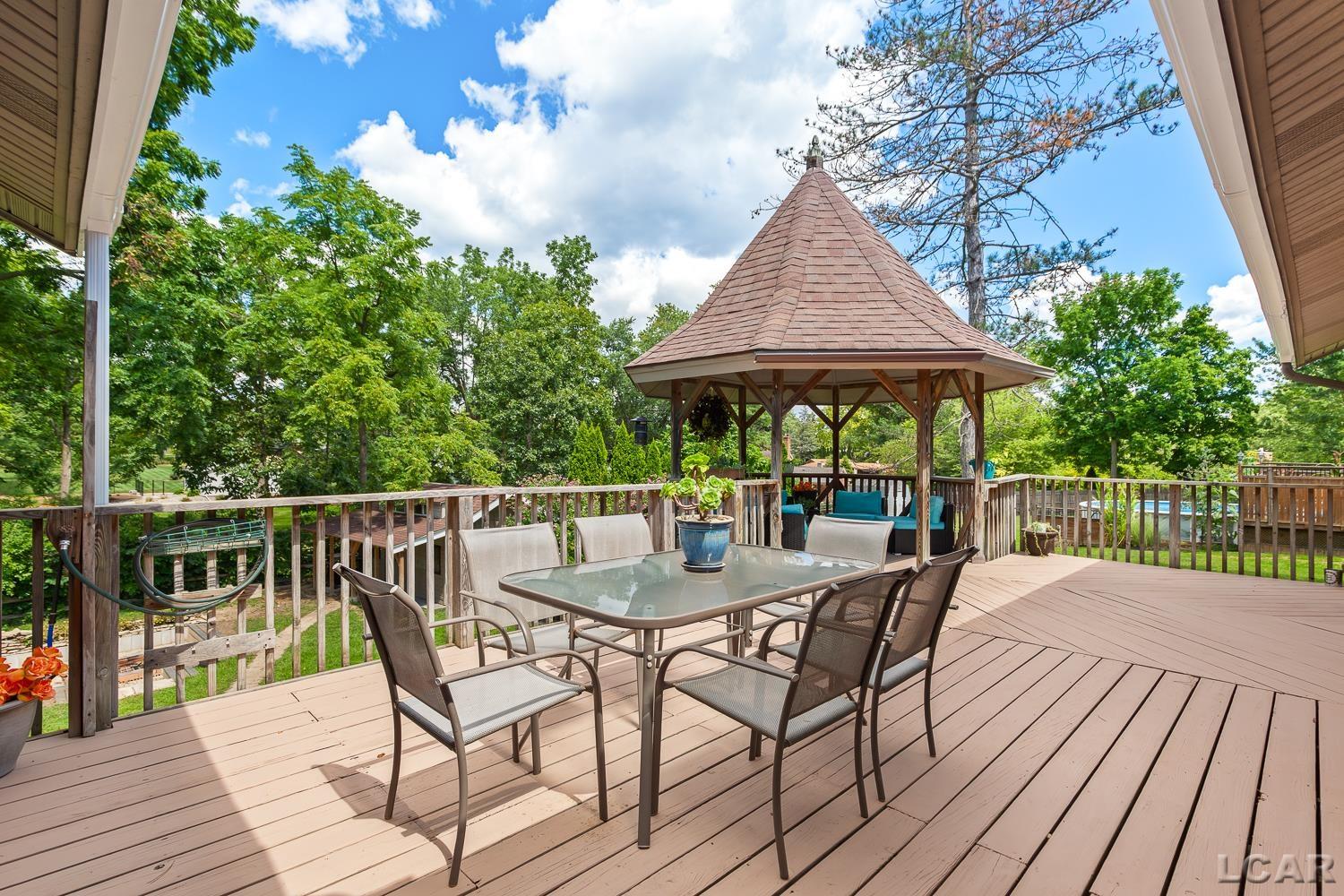 1144 W Maumee Street