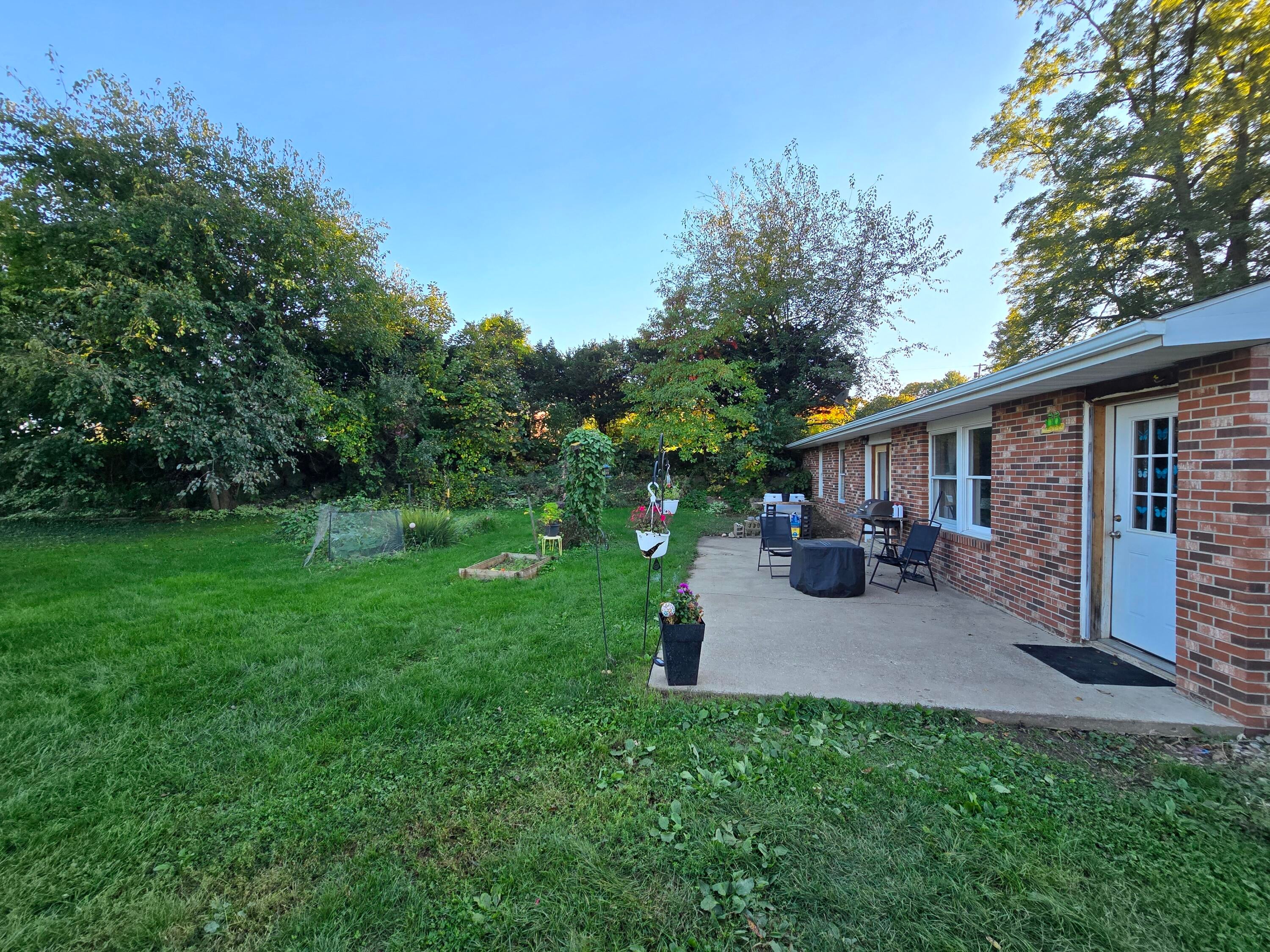 535 29 1/2 Mile Road