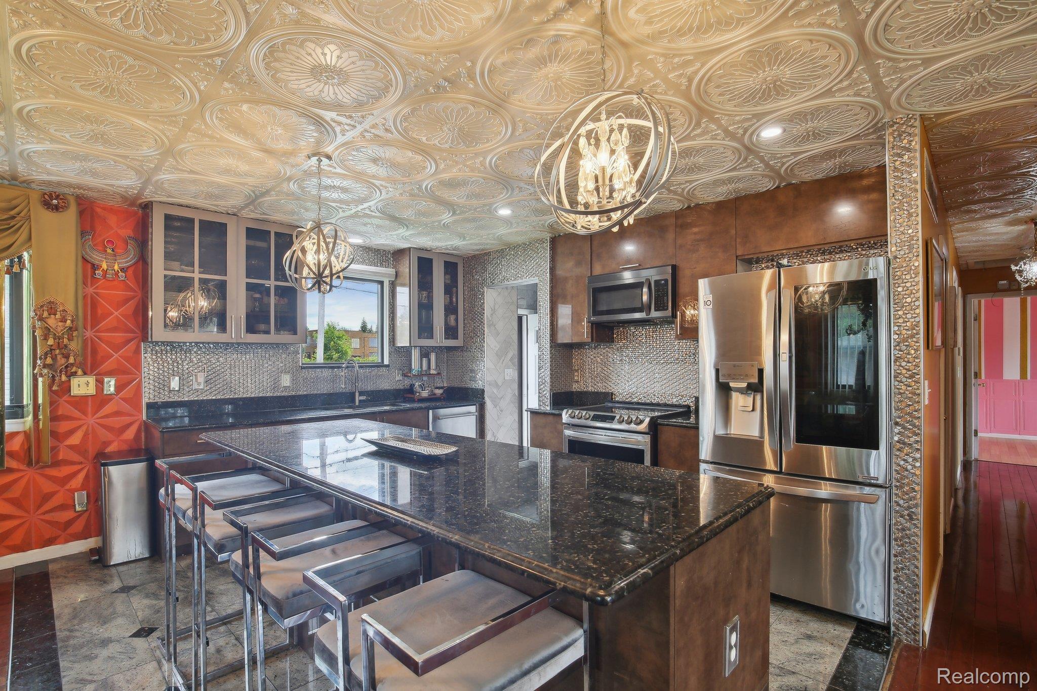 8286 Westminster Avenue