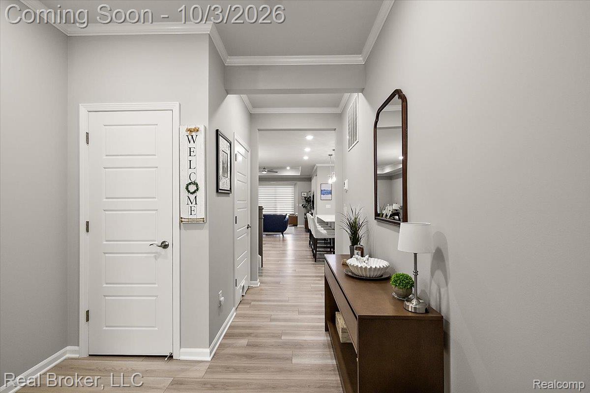 1636 Landings Lane
