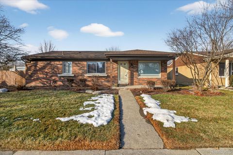 15715 Exeter Court Fraser City MI 48026