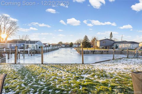 Tiny photo for 38027 Mallast Street, Harrison Charter Township, MI 48045 (MLS # 20251061013)