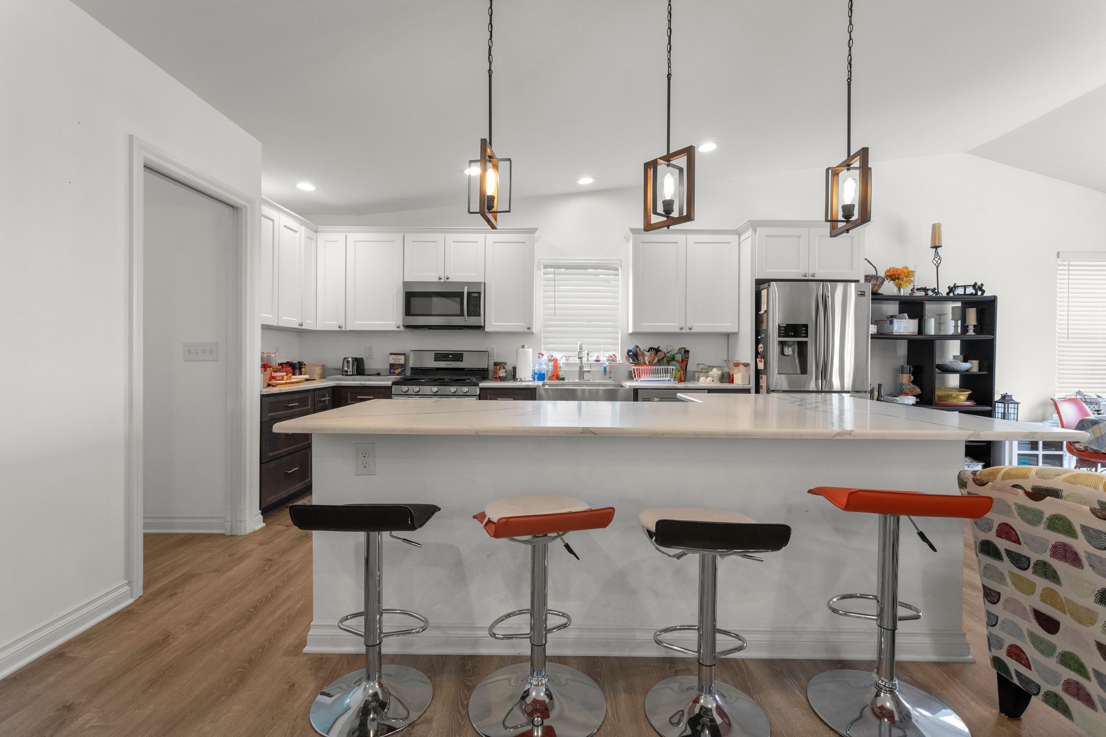 3463 HIGH VIEW Road