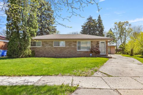 32654 Wareham Ct Warren City MI 48092