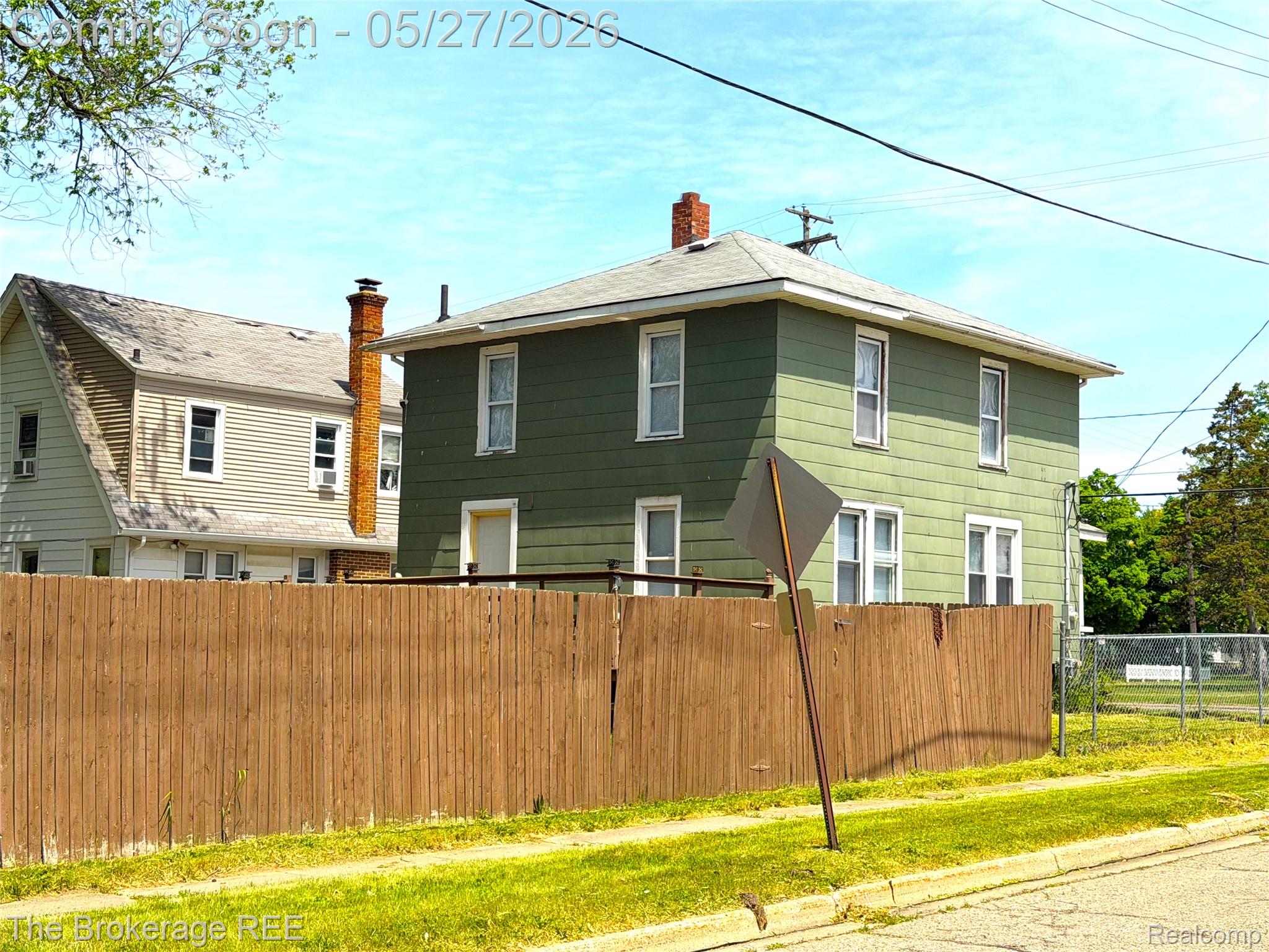 11205 N Saginaw Street