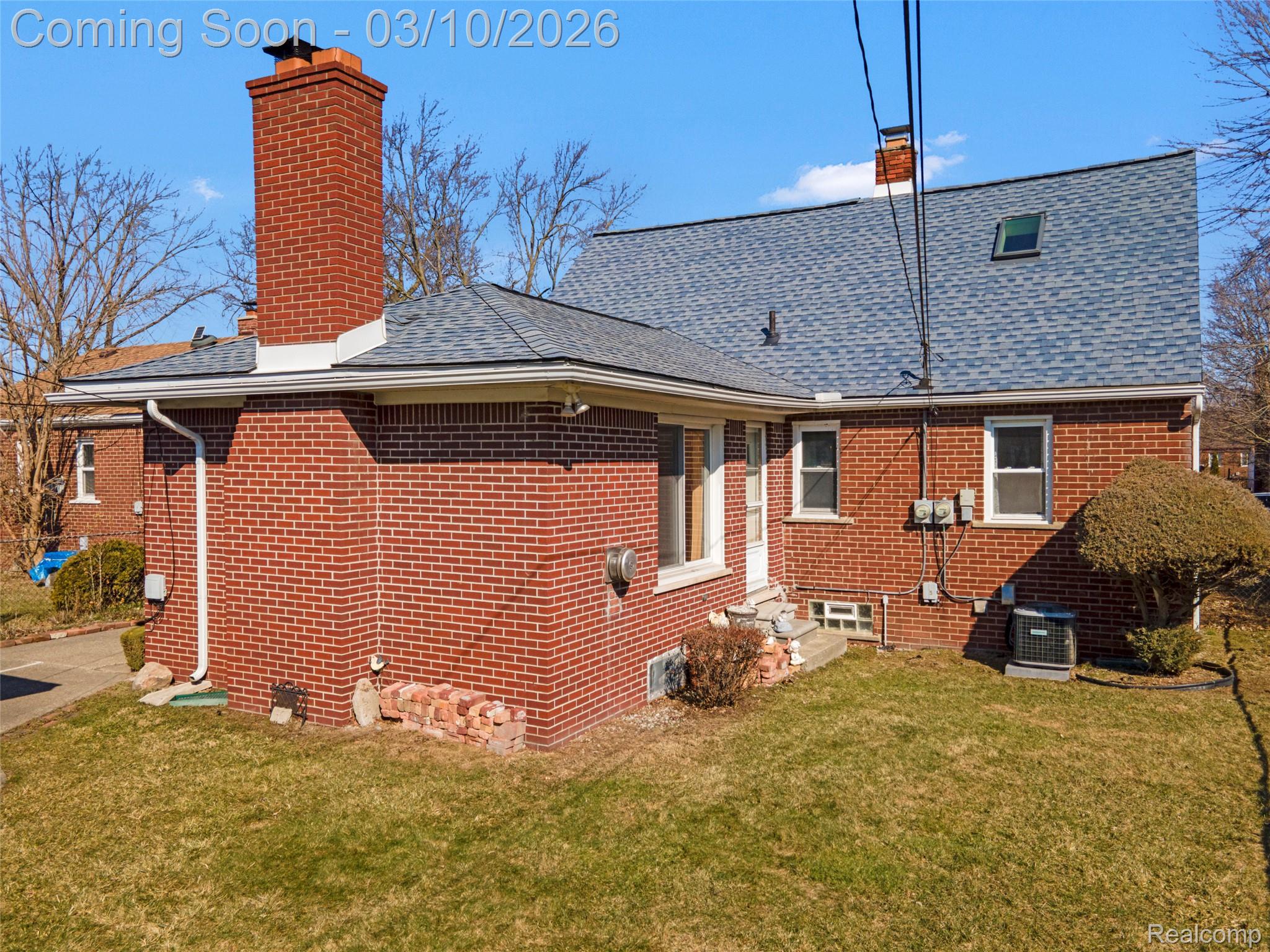 2209 Garfield Avenue