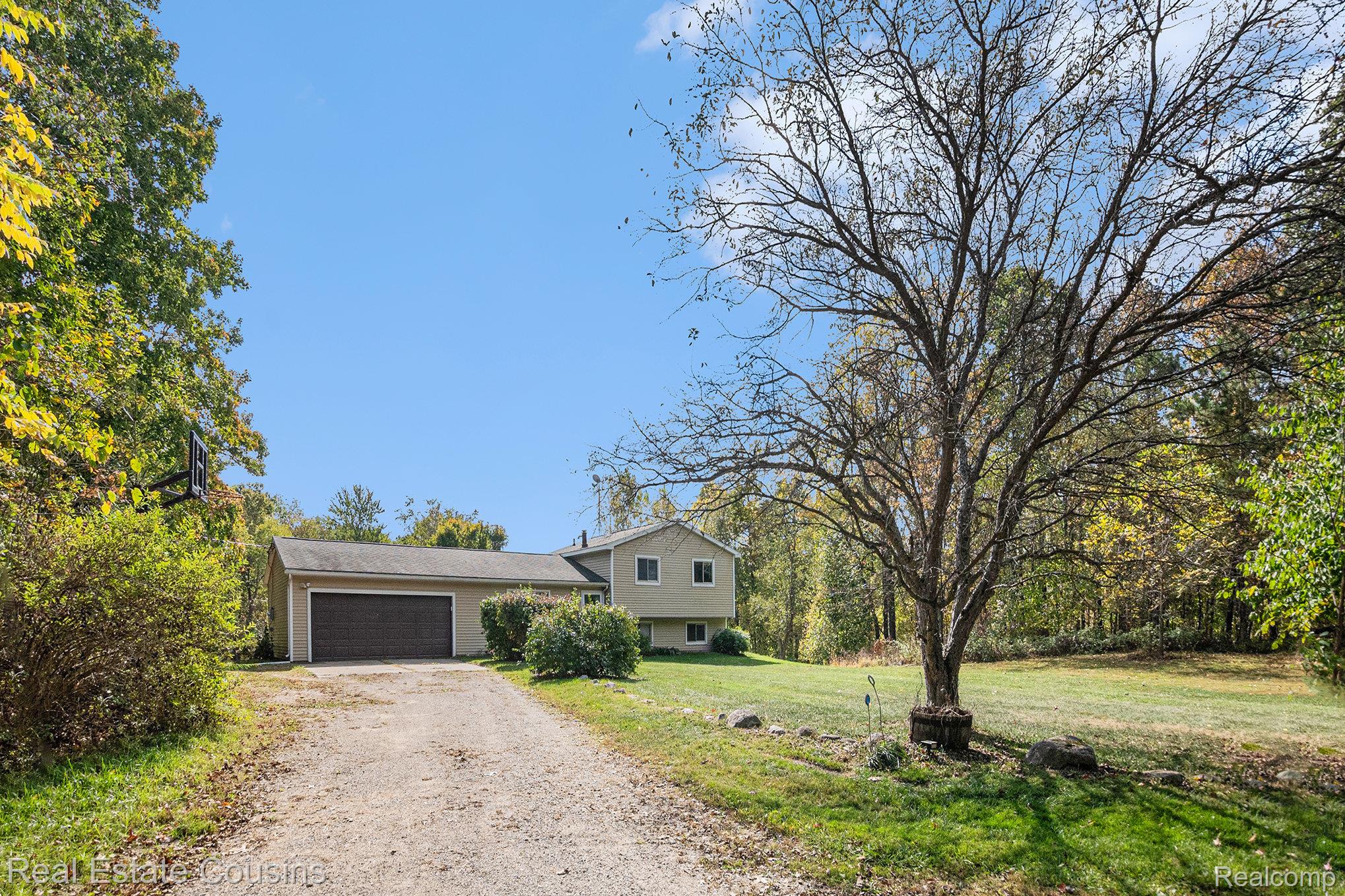 8351 Lange Road