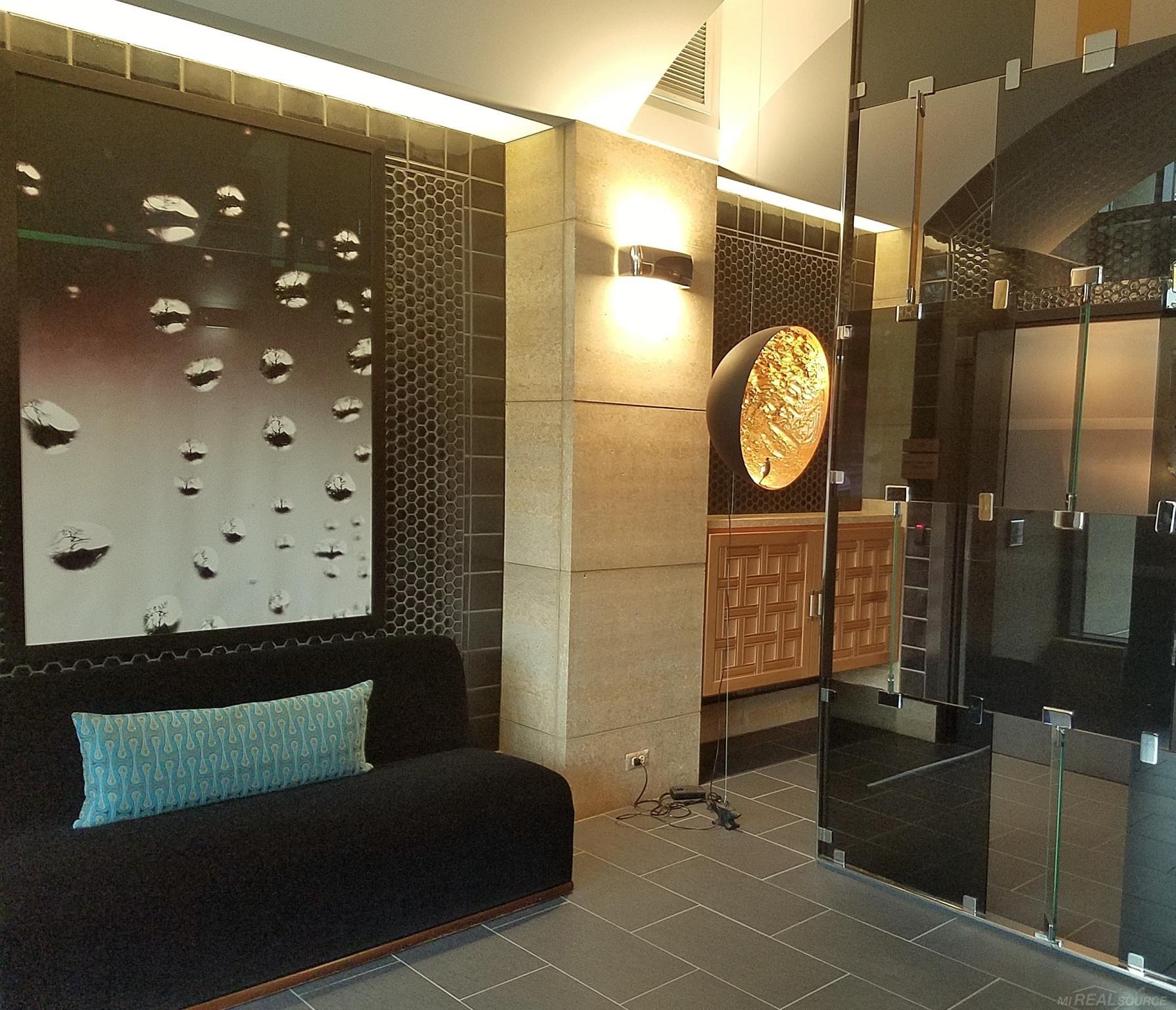 34977 Woodward Avenue