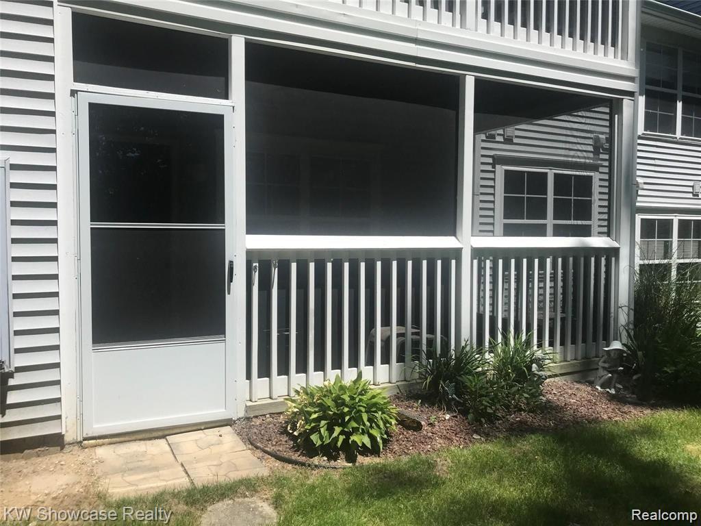 12372 SAINT ANDREWS Way