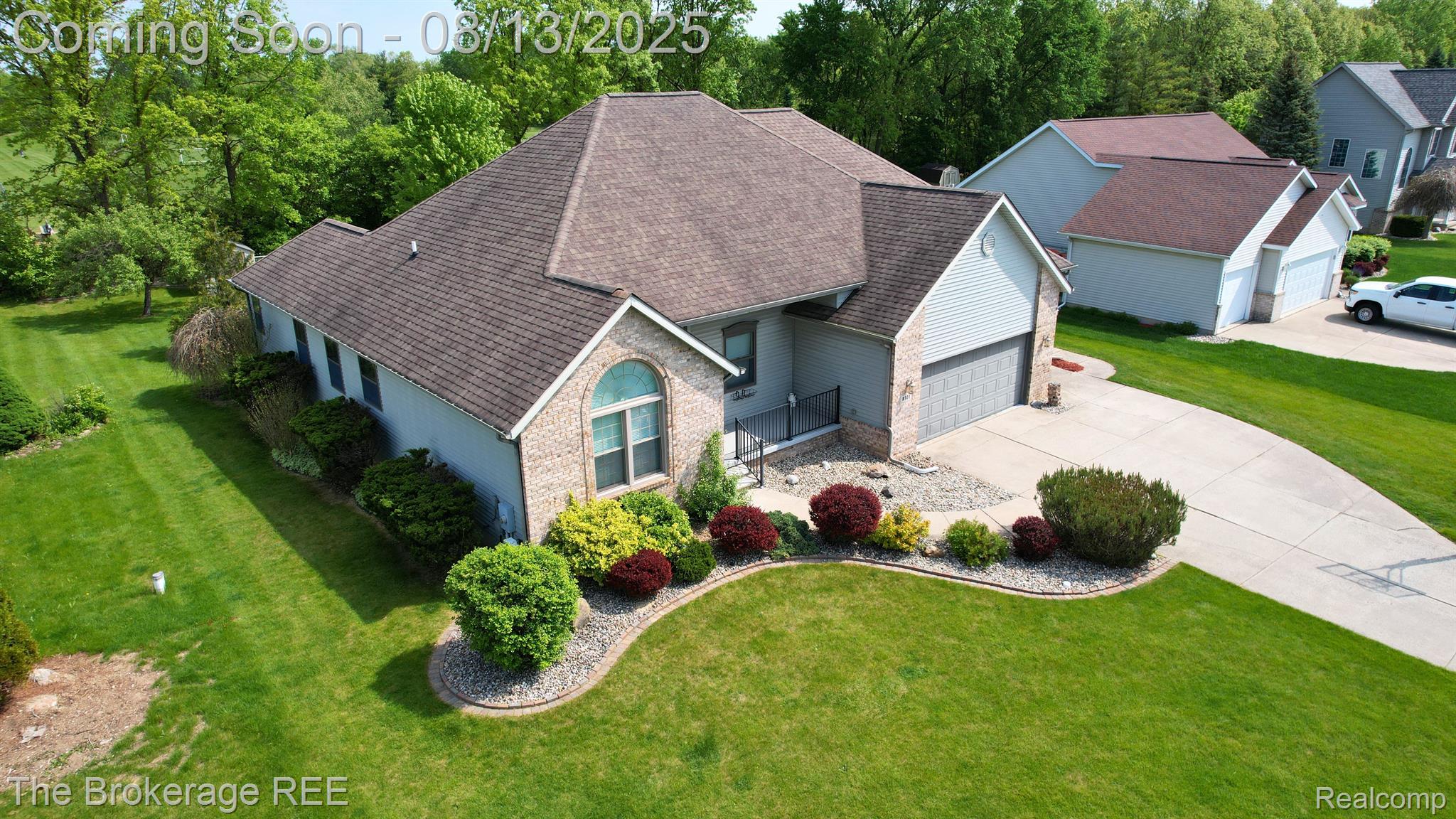 8101 BOULDER Drive