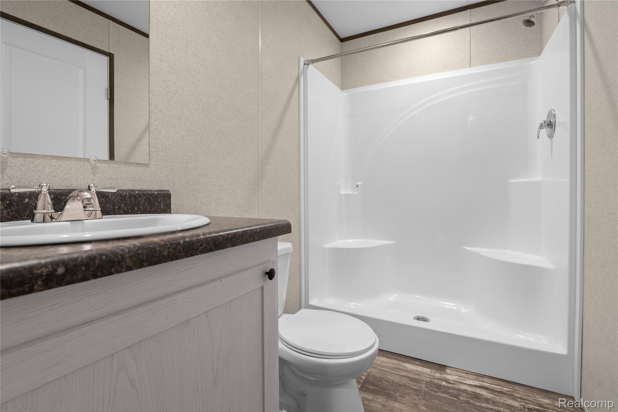 Brighton, Michigan 48114, United States, 3 Bedrooms Bedrooms, ,2 BathroomsBathrooms,Residential,Active,248926