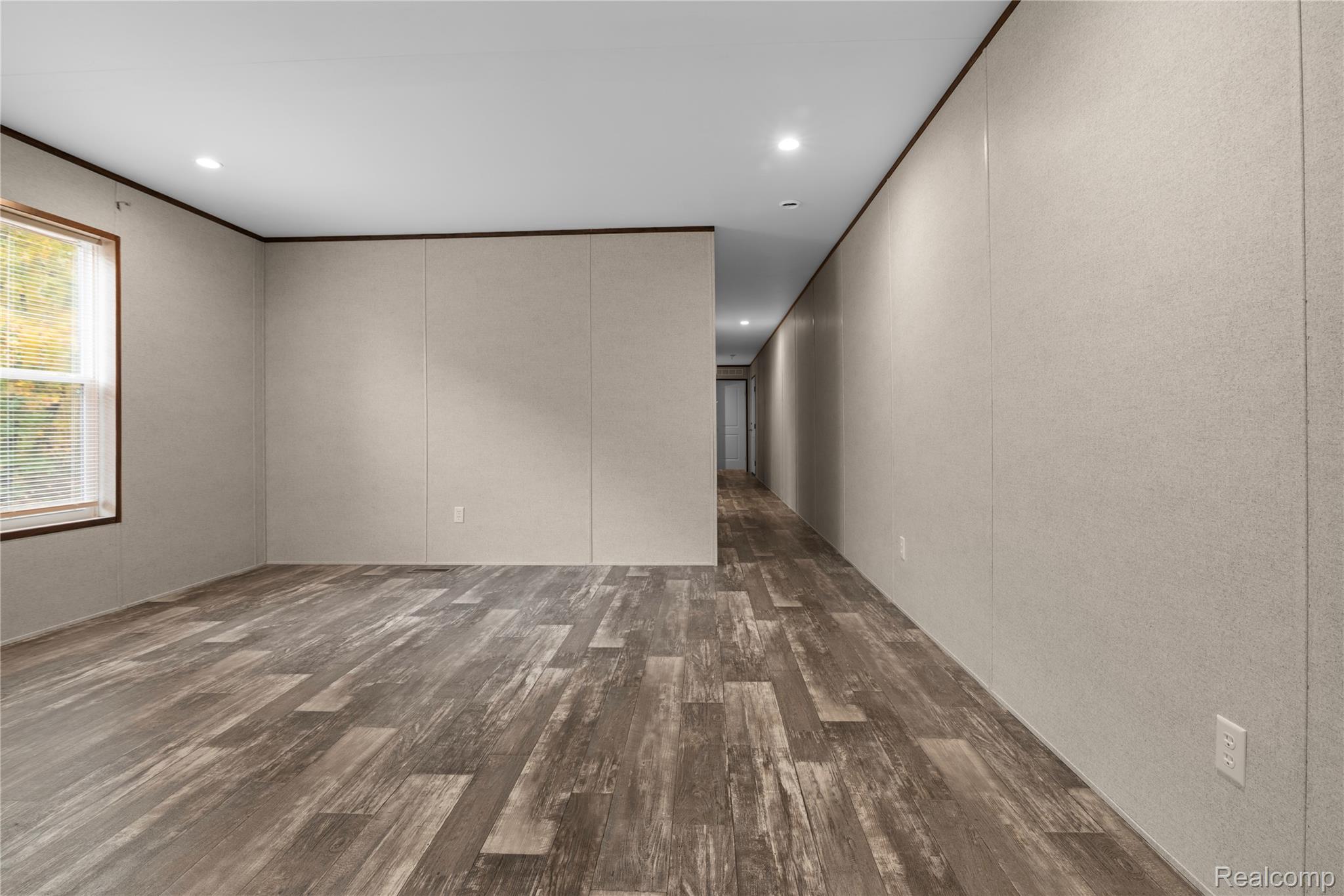 Brighton, Michigan 48114, United States, 3 Bedrooms Bedrooms, ,2 BathroomsBathrooms,Residential,Active,248926