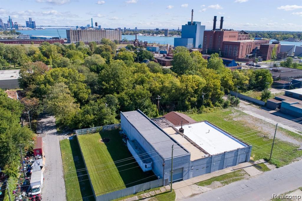 425 S Campbell Street